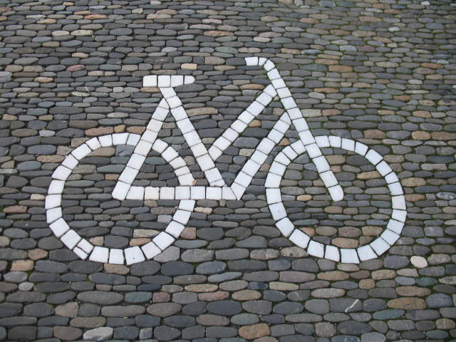 fahrrad-pflaster_02.jpg